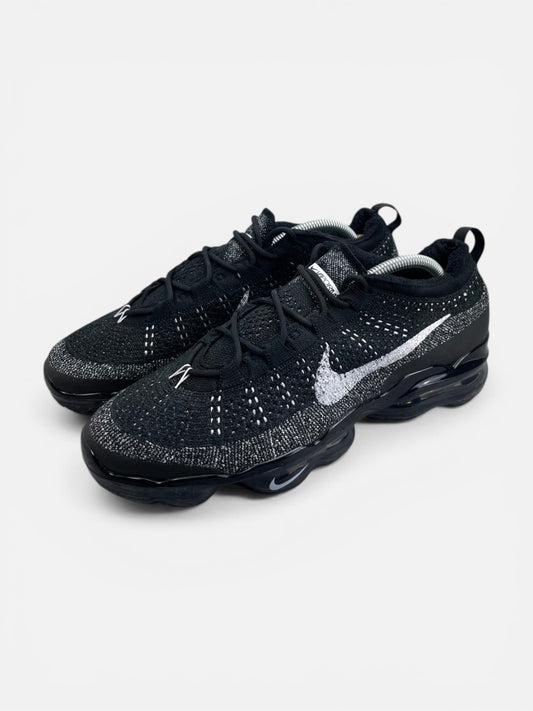 Nike Air VaporMax 2023 Flyknit Oreo - buty sportowe, widok z boku