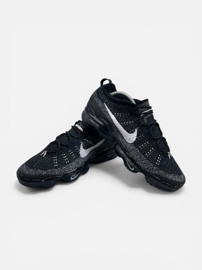 Nike Air VaporMax 2023 Flyknit Oreo - buty sportowe, boczny profil