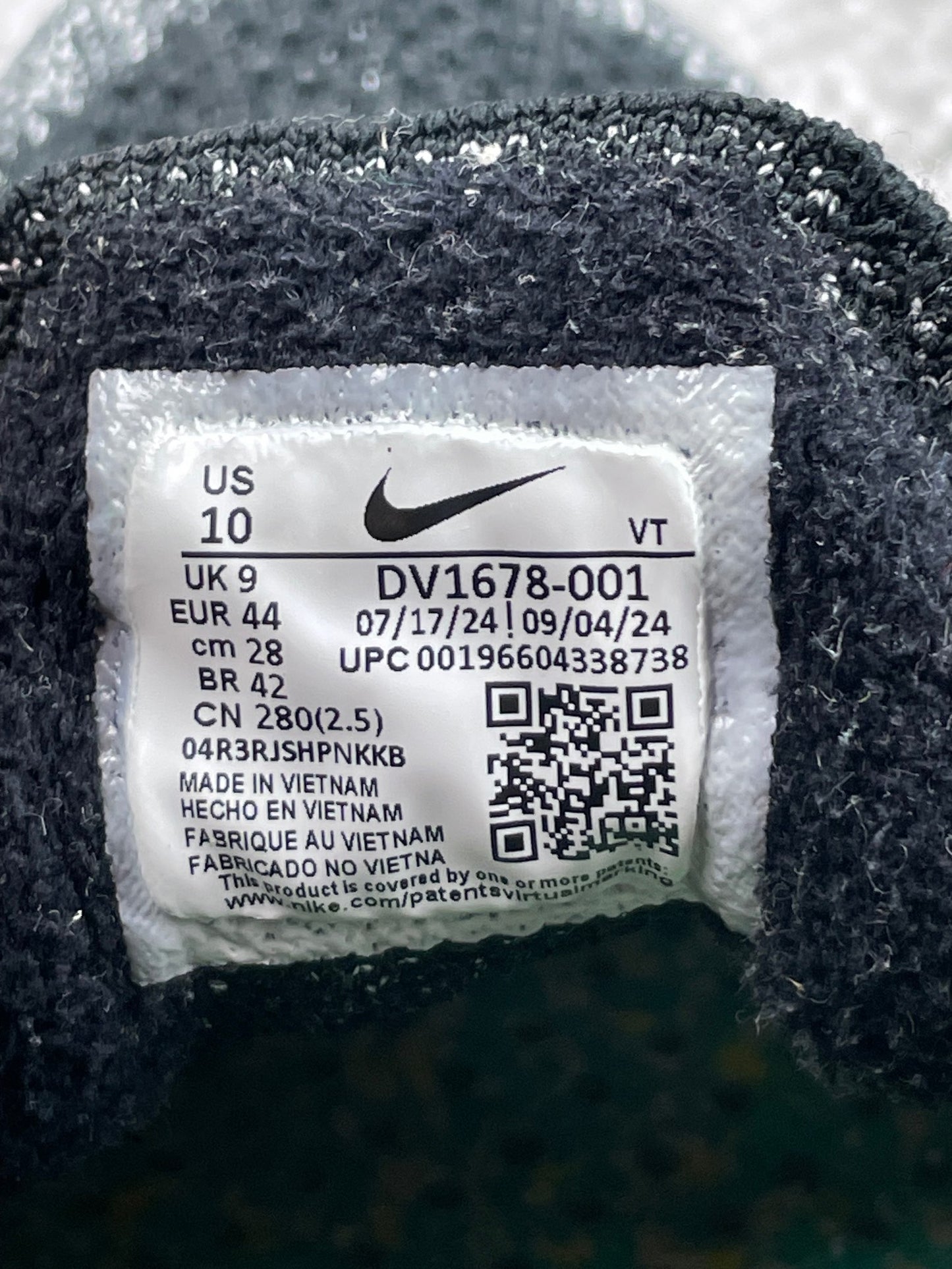Nike Air VaporMax 2023 Flyknit Oreo - buty sportowe, metka
