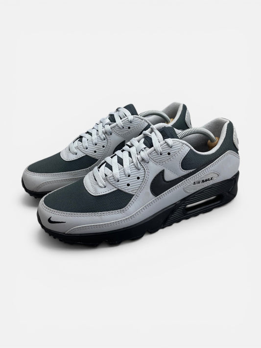 Nike Air Max 90 Light Smoke Grey - buty sportowe, widok z boku