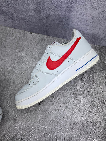 Nike Air Force 1 '07 USA - buty sportowe, wewnętrzny panel prawego buta
