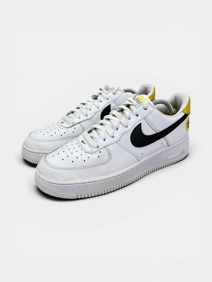 Nike Air Force 1 Low Have A Nike Day — buty sportowe męskie w bardzo dobrym stanie rozmiar 43, widok z boku