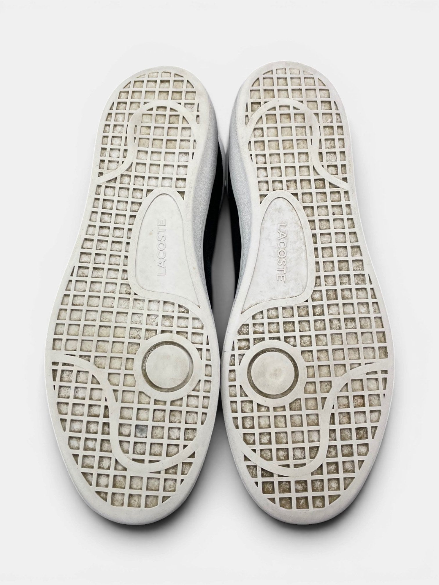 Lacoste BaseShot — buty sportowe męskie w bardzo dobrym stanie rozmiar 42.5, podeszwa