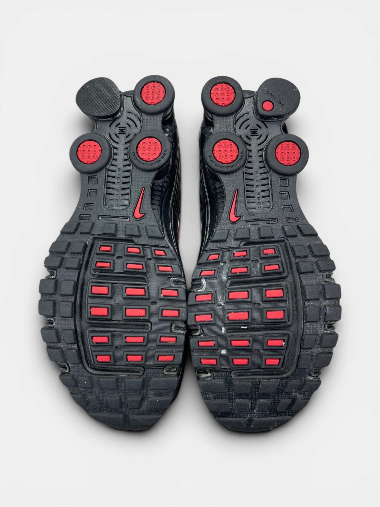Nike Shox Turbo VII — buty sportowe męskie w bardzo dobrym stanie rozmiar 40.5, podeszwa