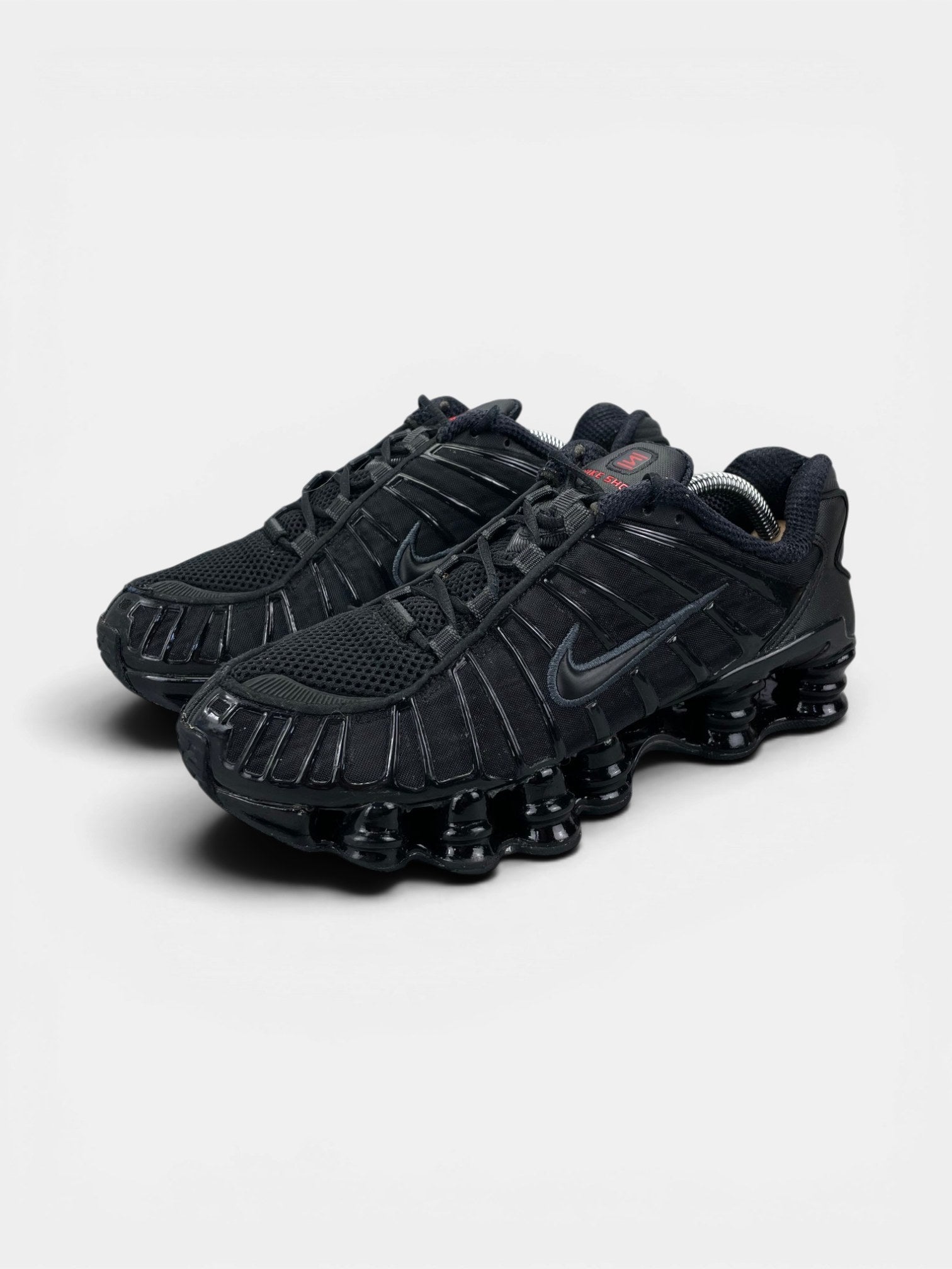 Nike Shox TL Black — buty sportowe męskie w bardzo dobrym stanie rozmiar 40, widok z boku