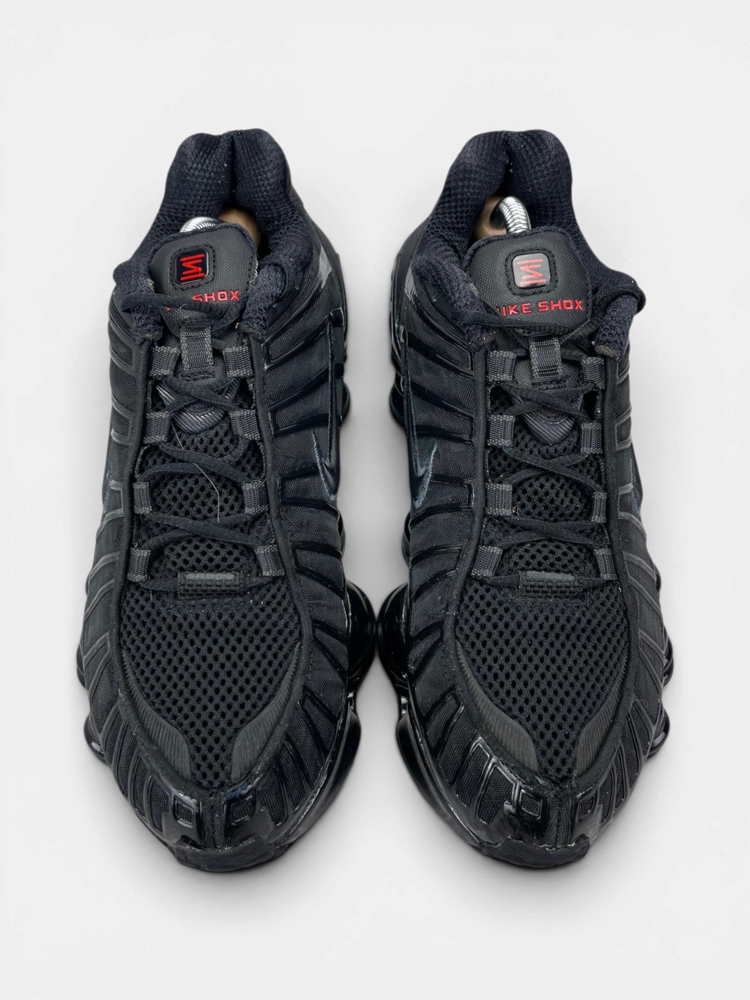 Nike Shox TL Black — buty sportowe męskie w bardzo dobrym stanie rozmiar 40, widok z góry