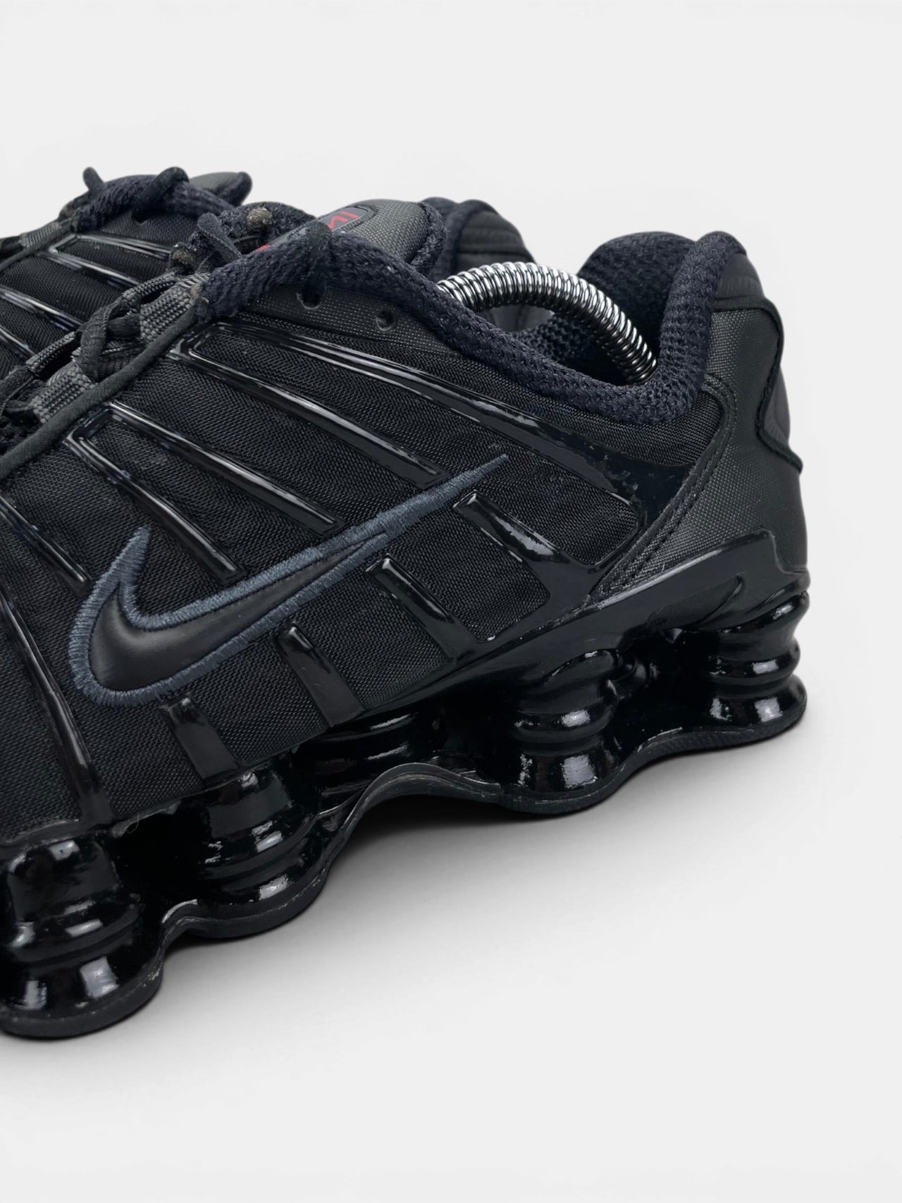Nike Shox TL Black — buty sportowe męskie w bardzo dobrym stanie rozmiar 40, opcjonalne zdjęcie 1