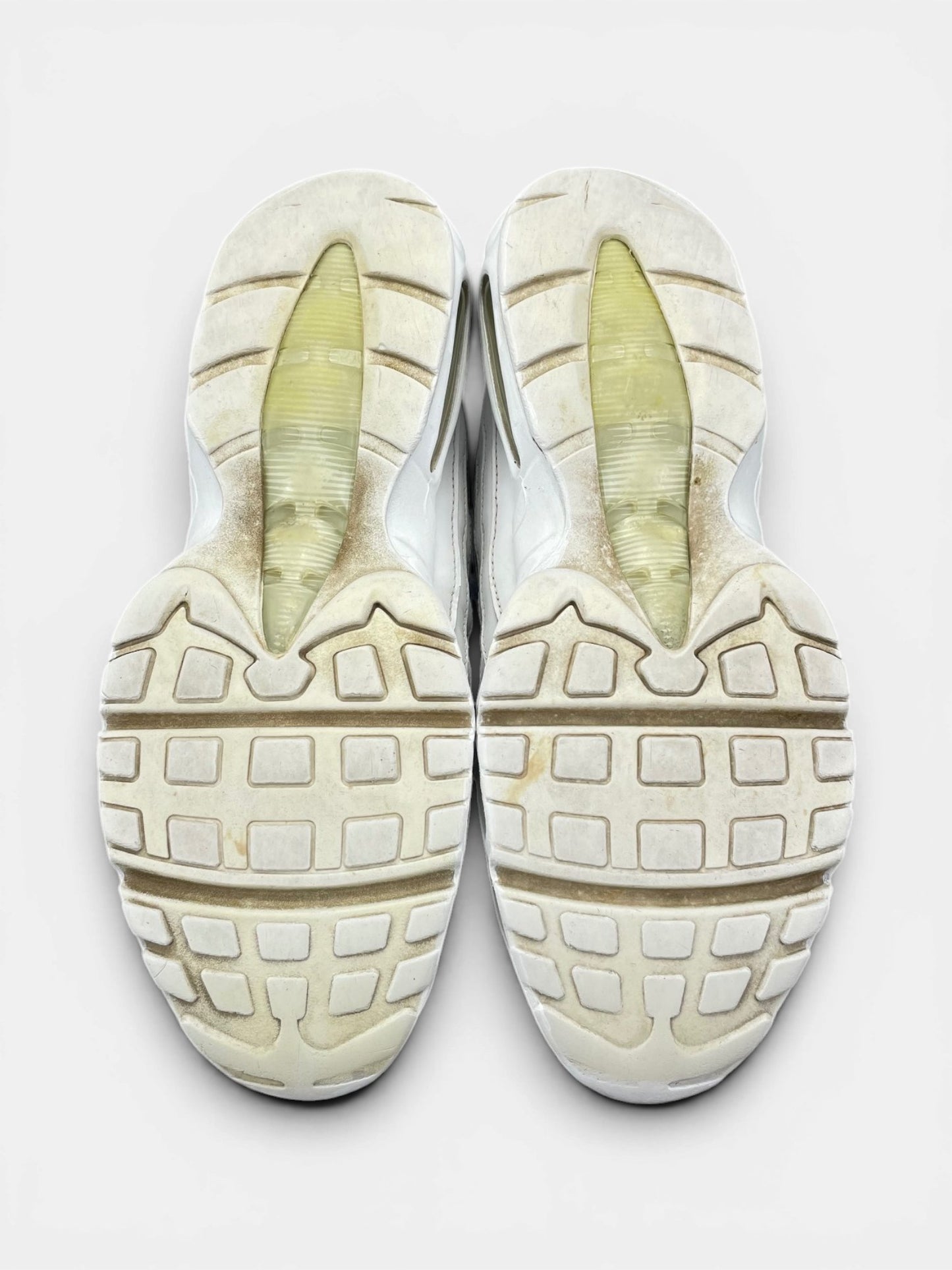 Nike Air Max 95 Essential Triple White — buty sportowe męskie w bardzo dobrym stanie rozmiar 45, podeszwa