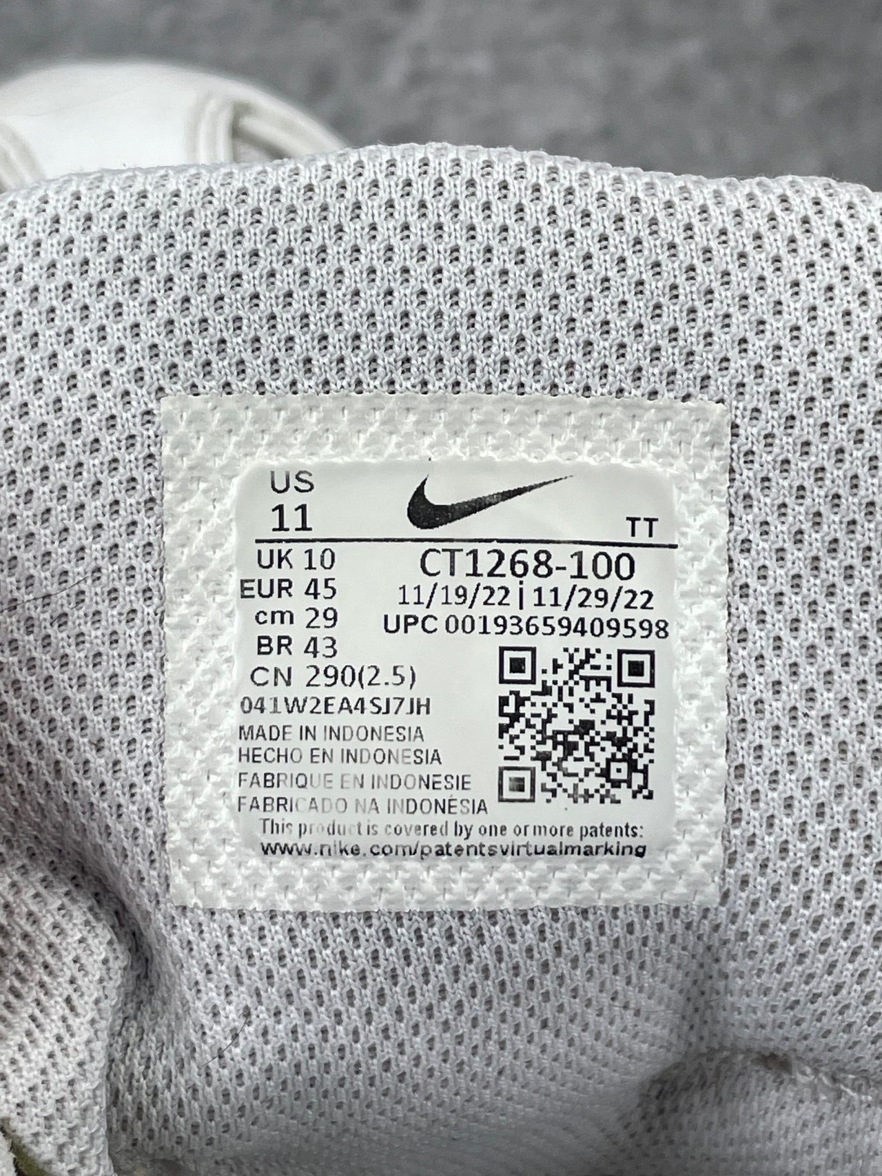 Nike Air Max 95 Essential Triple White — buty sportowe męskie w bardzo dobrym stanie rozmiar 45, opcjonalne zdjęcie 2