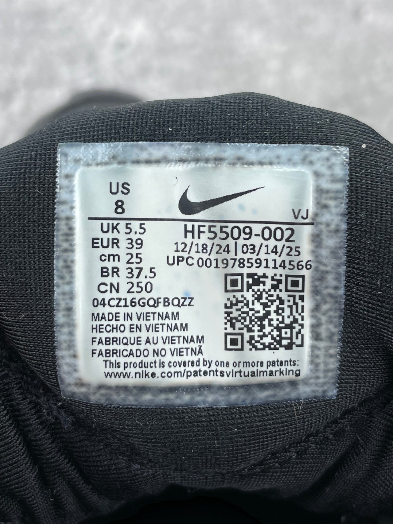 Nike Air Max DN8 — buty sportowe damskie w bardzo dobrym stanie rozmiar 39, opcjonalne zdjęcie 2