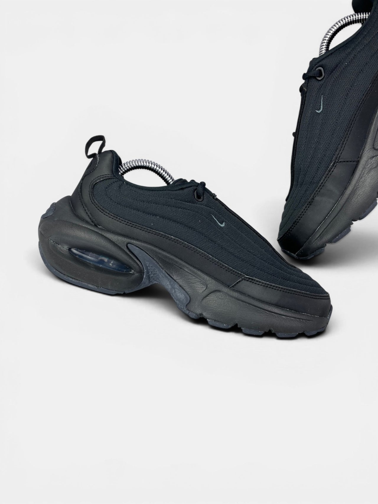 Nike Air Max Portal — buty sportowe damskie w bardzo dobrym stanie rozmiar 38, wewnętrzny panel lewego buta