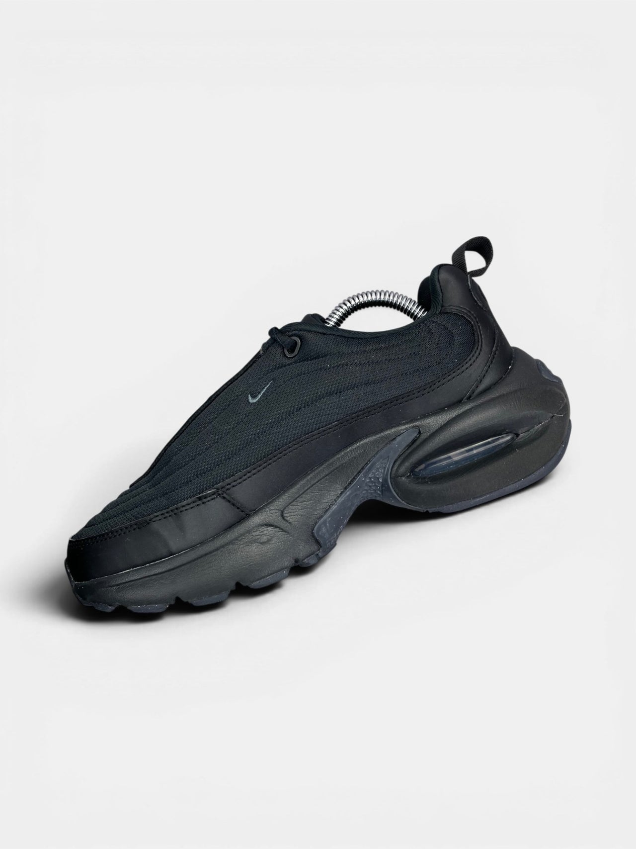 Nike Air Max Portal — buty sportowe damskie w bardzo dobrym stanie rozmiar 38, wewnętrzny panel prawego buta