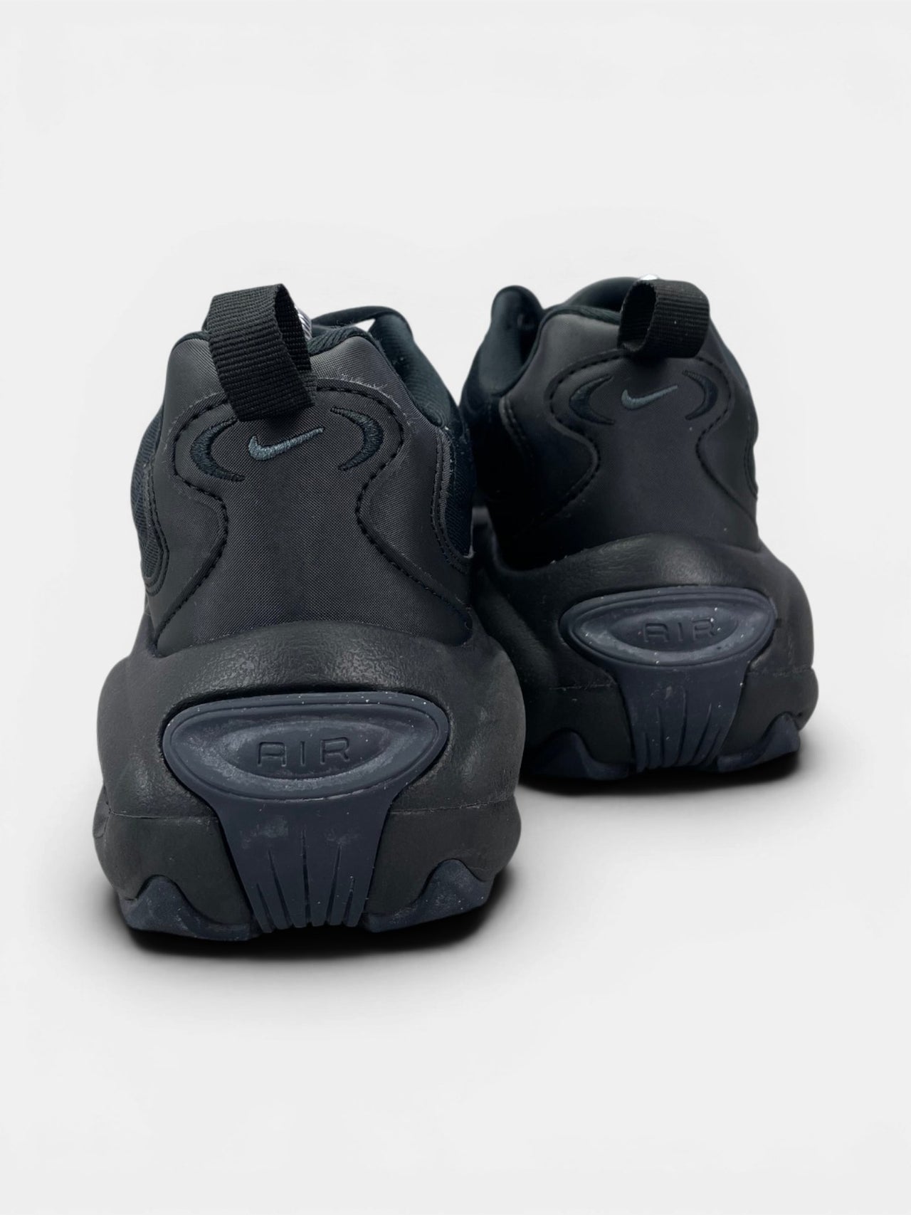 Nike Air Max Portal — buty sportowe damskie w bardzo dobrym stanie rozmiar 38, widok z tyłu