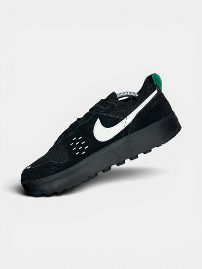 Nike C1TY — buty sportowe męskie w bardzo dobrym stanie rozmiar 43, widok z góry na wewnętrzną stronę butów