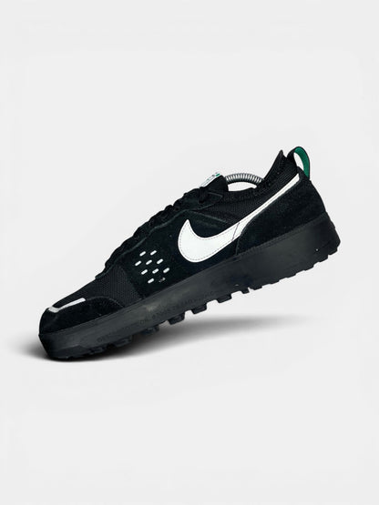Nike C1TY — buty sportowe męskie w bardzo dobrym stanie rozmiar 43, wewnętrzny panel prawego buta