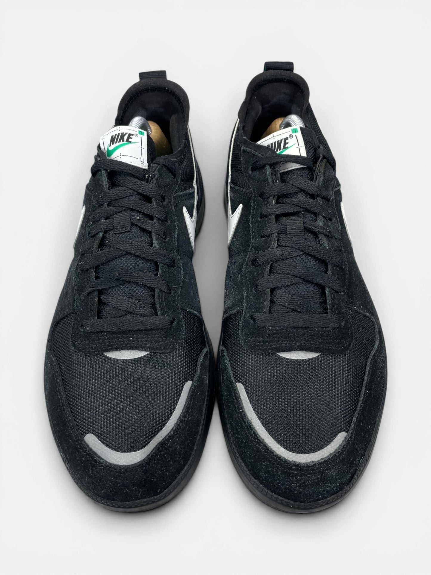 Nike C1TY — buty sportowe męskie w bardzo dobrym stanie rozmiar 43, widok z góry