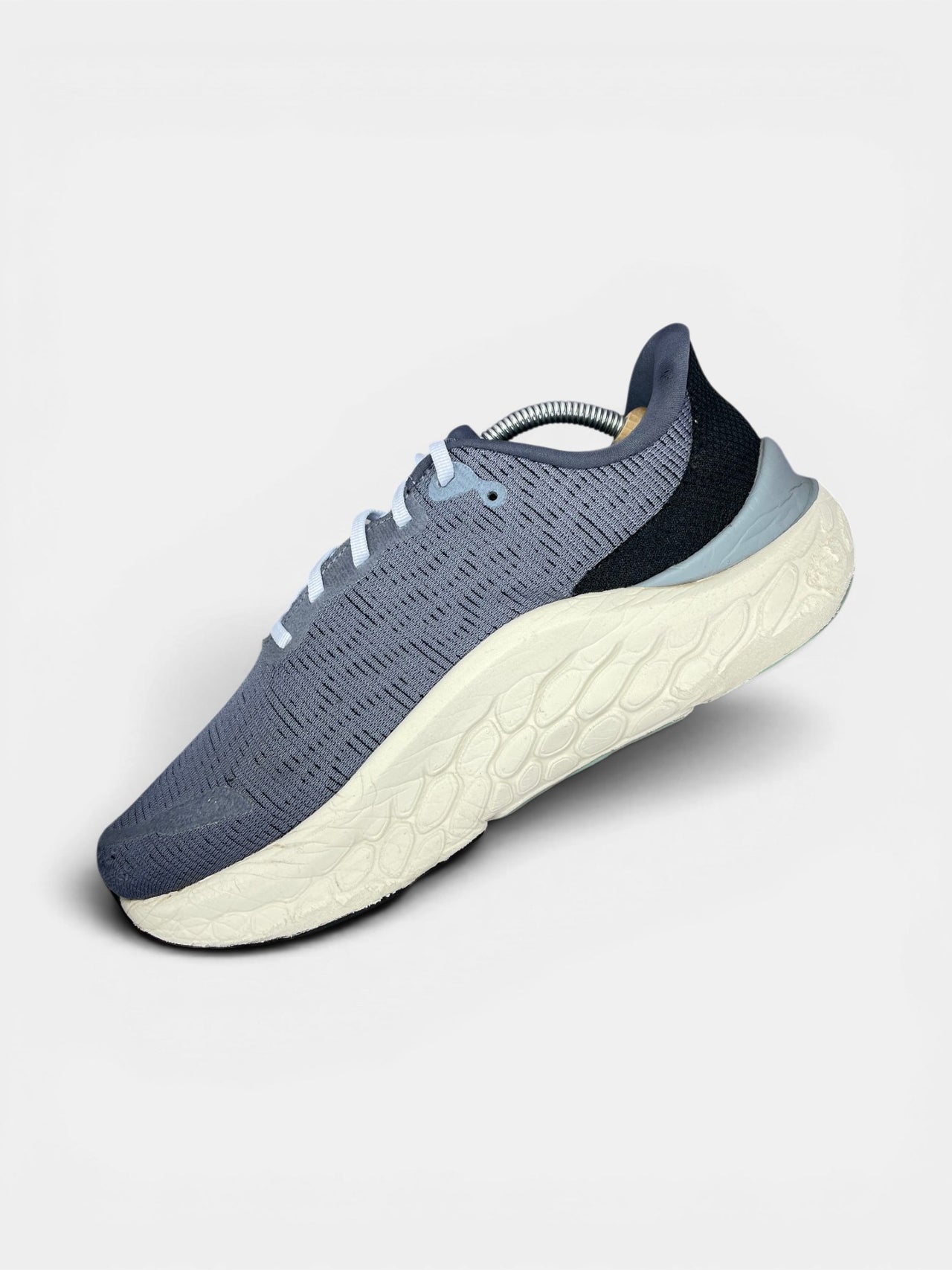 New Balance Fresh Foam X Kaiha Road — buty sportowe męskie w bardzo dobrym stanie rozmiar 44, wewnętrzny panel prawego buta