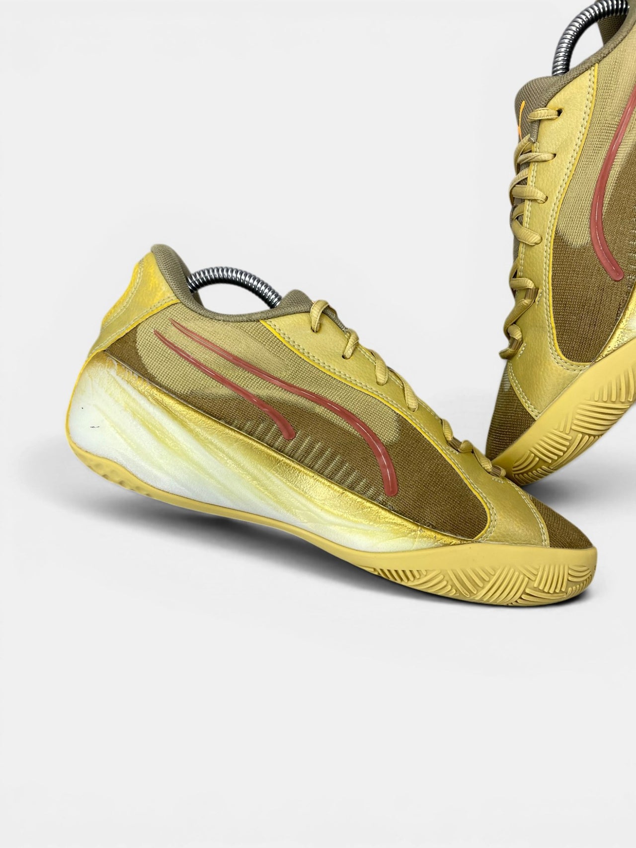 Puma All Pro Nitro Cny CNY — buty sportowe damskie w bardzo dobrym stanie rozmiar 39, wewnętrzny panel lewego buta