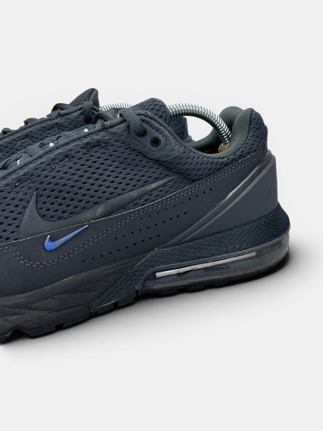 Nike Air Max Pulse Black Blue — buty sportowe męskie w dobrym stanie rozmiar 43, opcjonalne zdjęcie 1