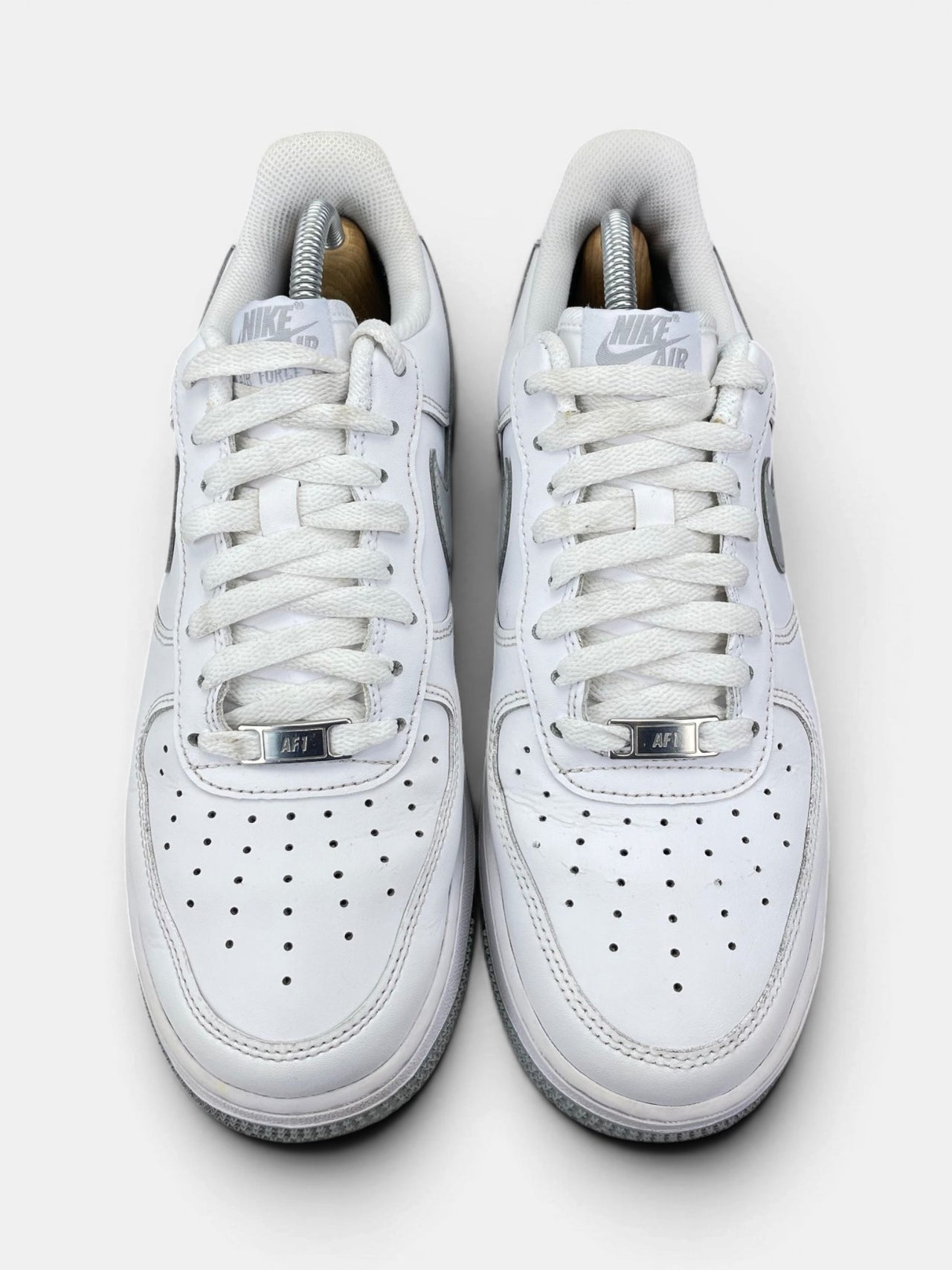 Nike Air Force 1 Low Light Smoke Grey — buty sportowe męskie w bardzo dobrym stanie rozmiar 42, widok z góry