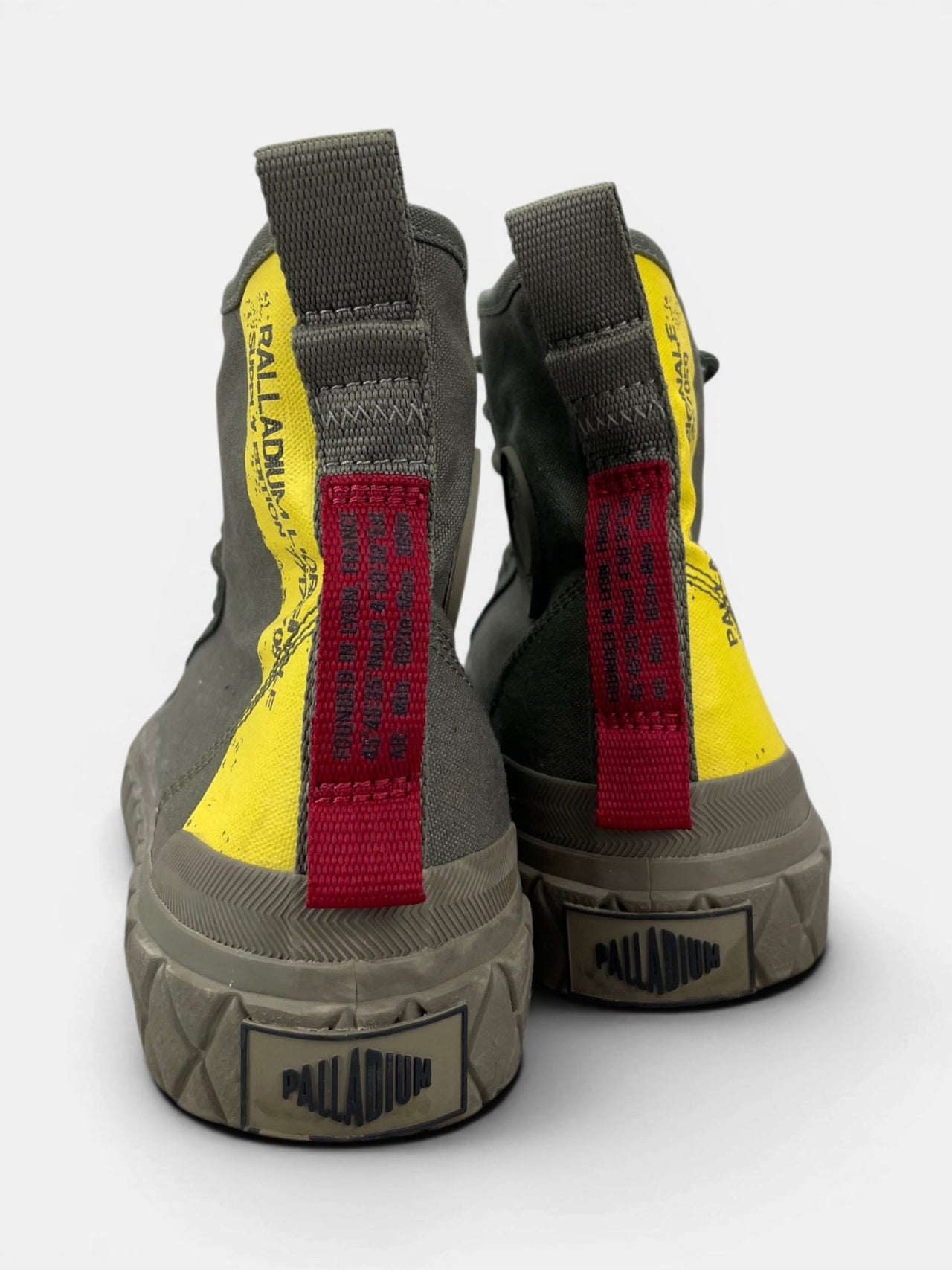 Palladium Palla Ace Supply Mid — buty sportowe męskie w bardzo dobrym stanie rozmiar 44, widok z tyłu