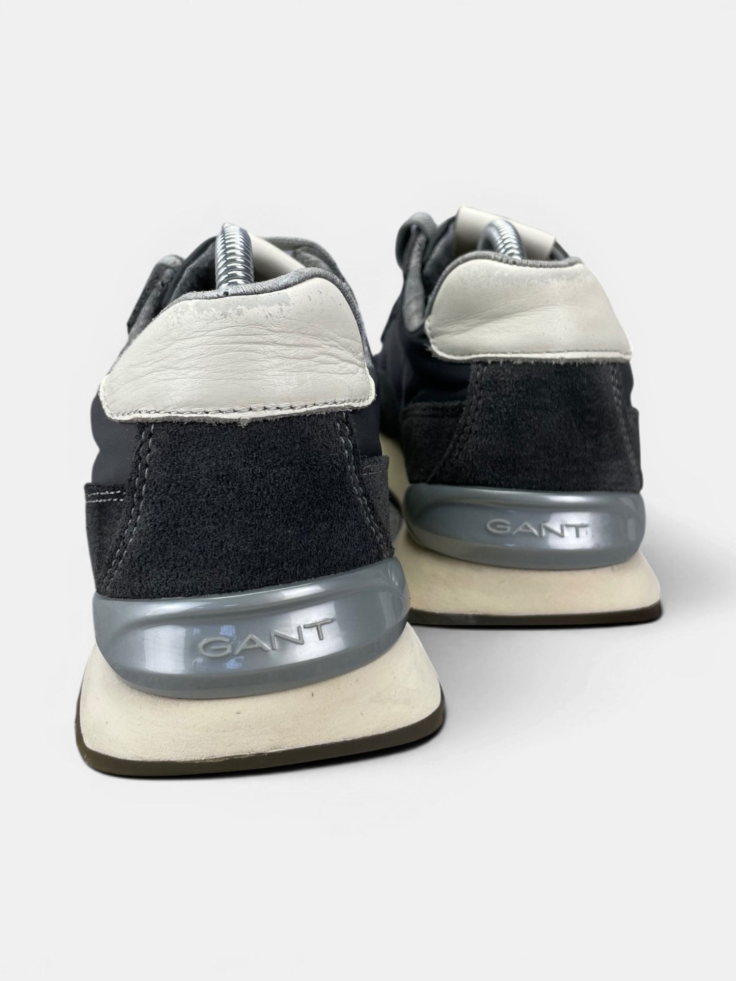 Gant Sneakers — buty sportowe męskie w bardzo dobrym stanie rozmiar 42, widok z tyłu
