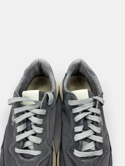 Gant Sneakers — buty sportowe męskie w bardzo dobrym stanie rozmiar 42, zapiętki butów