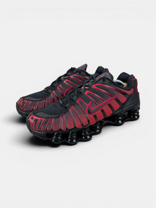 Nike Shox TL — buty sportowe męskie w bardzo dobrym stanie rozmiar 45.5, widok z boku