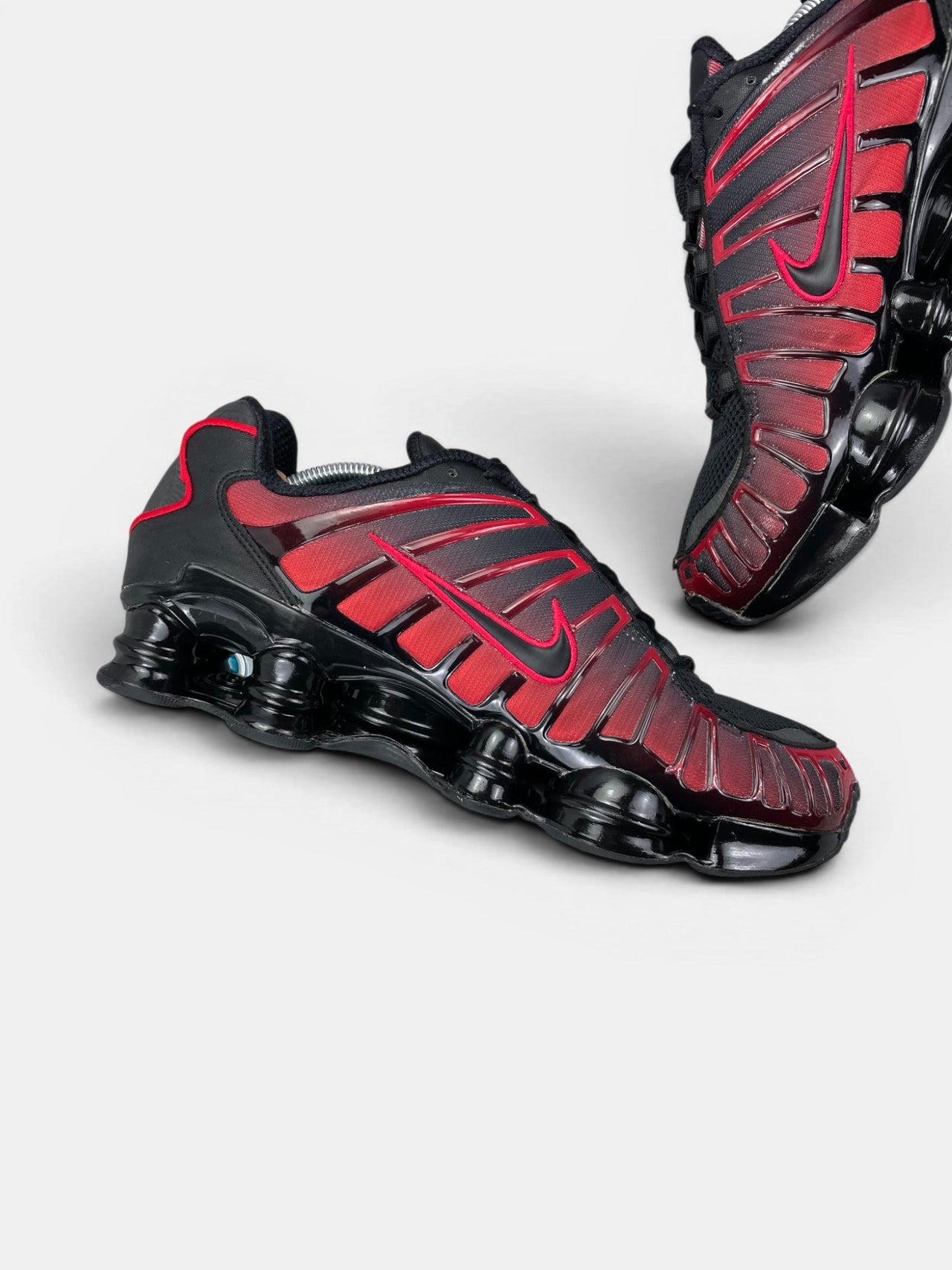 Nike Shox TL — buty sportowe męskie w bardzo dobrym stanie rozmiar 45.5, wewnętrzny panel lewego buta