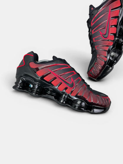 Nike Shox TL — buty sportowe męskie w bardzo dobrym stanie rozmiar 45.5, wewnętrzny panel lewego buta