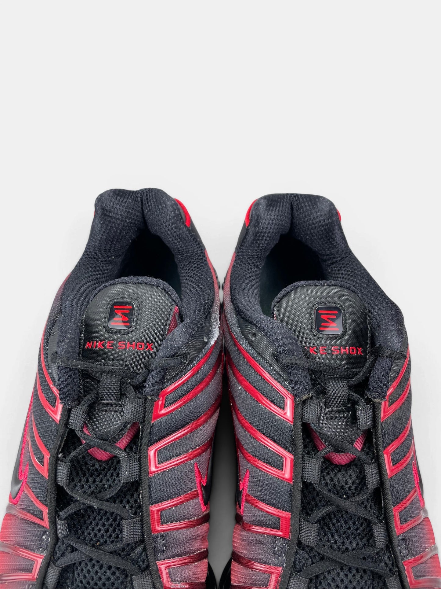Nike Shox TL — buty sportowe męskie w bardzo dobrym stanie rozmiar 45.5, zapiętki butów