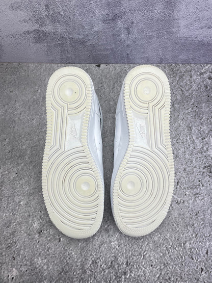 Nike Air Force 1 '07 LV8 Nylon Swoosh - buty sportowe, podeszwa