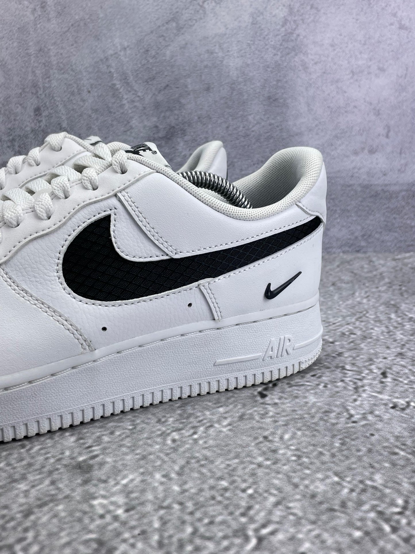 Nike Air Force 1 '07 LV8 Nylon Swoosh - buty sportowe, opcjonalne zdjęcie 2
