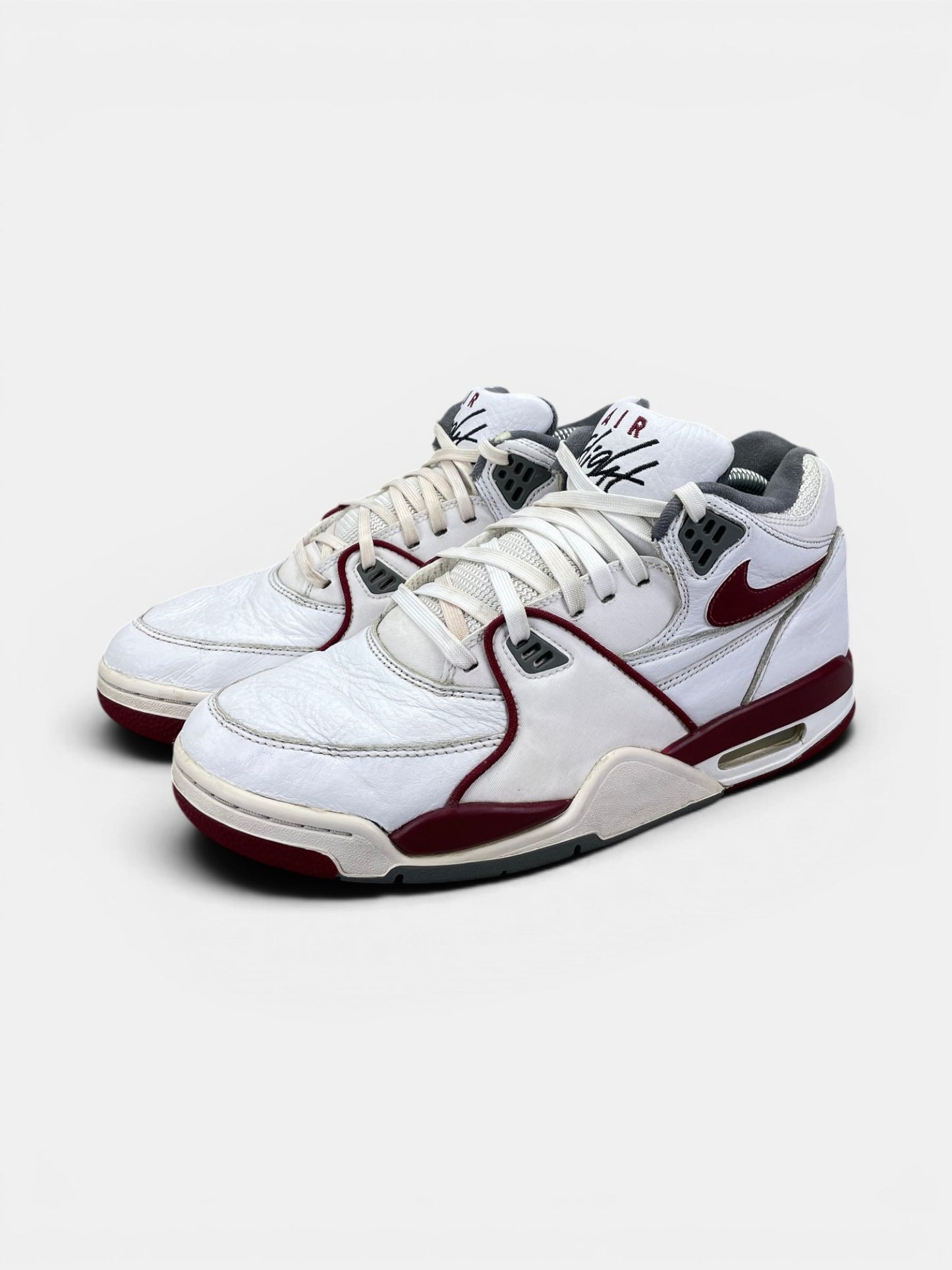 Nike Air Flight 89 Team Red — buty sportowe męskie w bardzo dobrym stanie rozmiar 42, widok z boku
