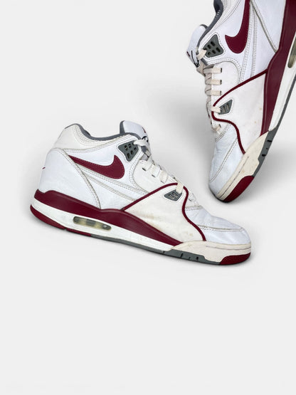Nike Air Flight 89 Team Red — buty sportowe męskie w bardzo dobrym stanie rozmiar 42, wewnętrzny panel lewego buta