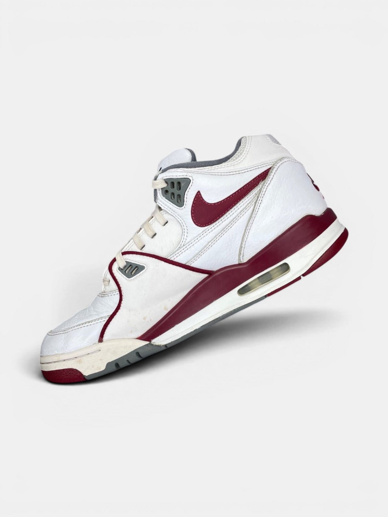 Nike Air Flight 89 Team Red — buty sportowe męskie w bardzo dobrym stanie rozmiar 42, wewnętrzny panel prawego buta