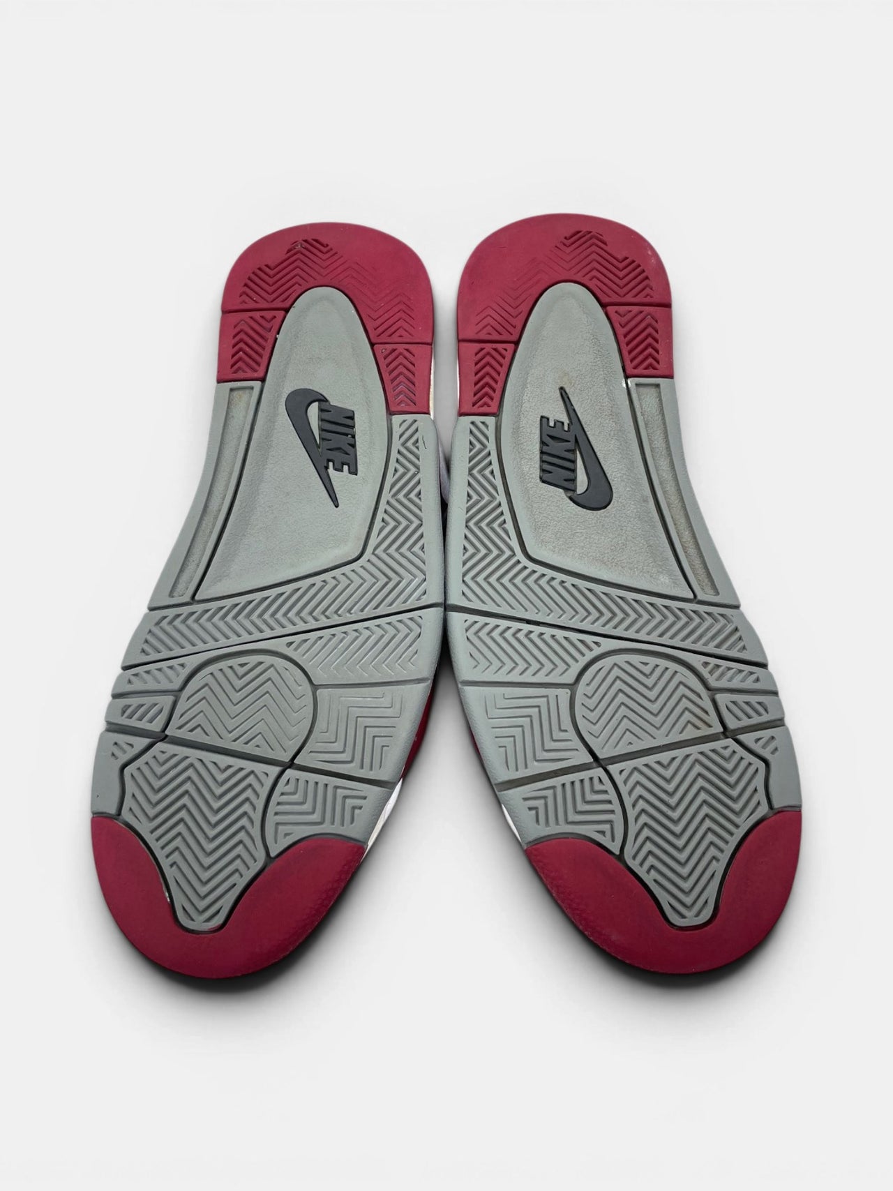 Nike Air Flight 89 Team Red — buty sportowe męskie w bardzo dobrym stanie rozmiar 42, podeszwa