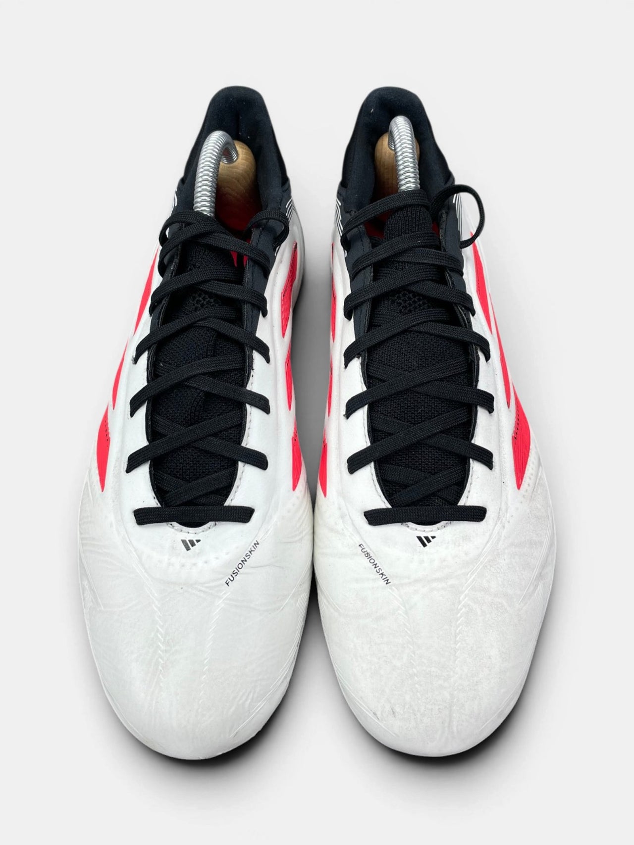 Adidas Copa Pure 3 Pro FG Pure Victory Pack — buty sportowe męskie w bardzo dobrym stanie rozmiar 42 2/3, zewnętrzny panel prawego buta