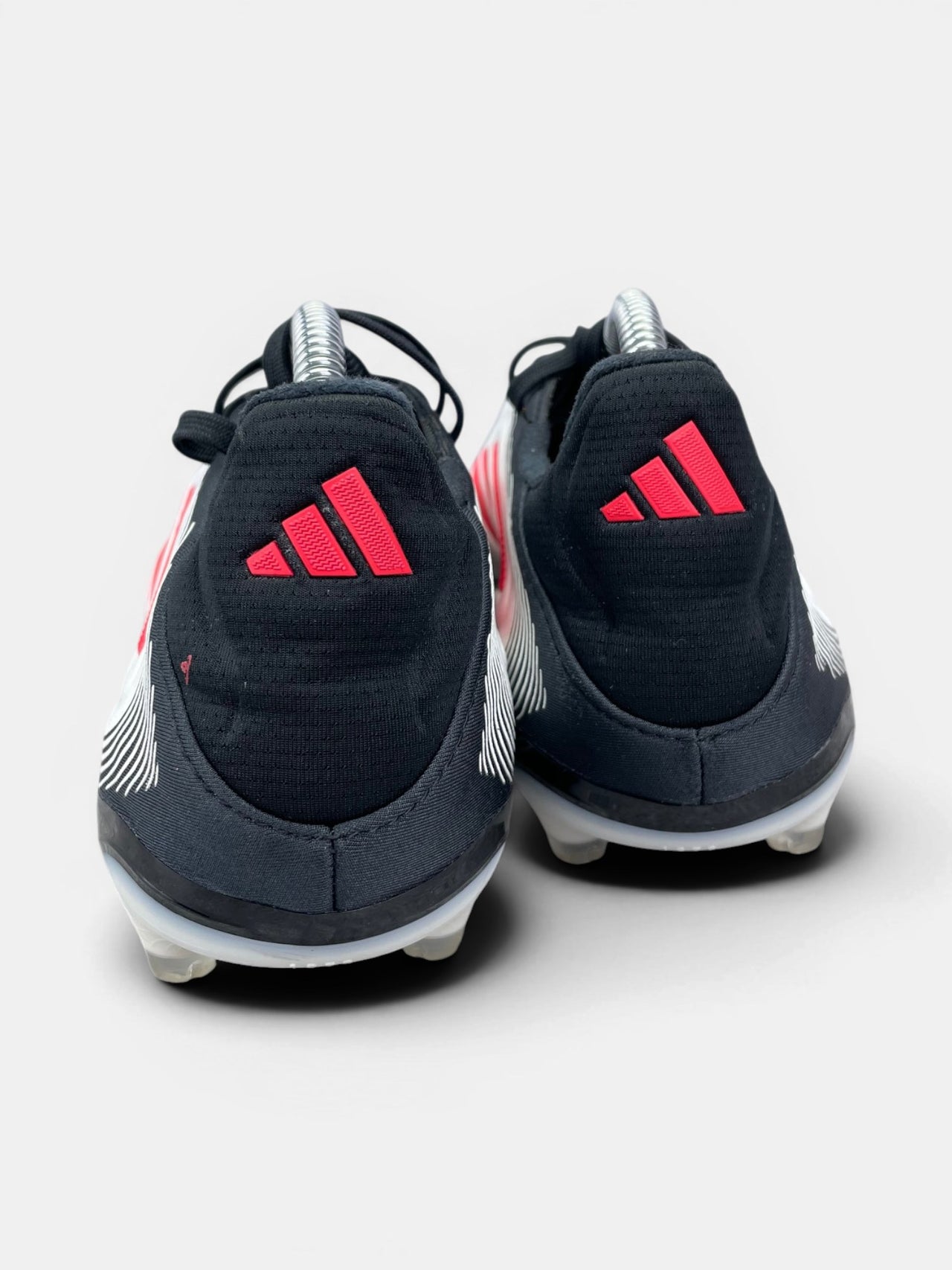 Adidas Copa Pure 3 Pro FG Pure Victory Pack — buty sportowe męskie w bardzo dobrym stanie rozmiar 42 2/3, zewnętrzny panel lewego buta