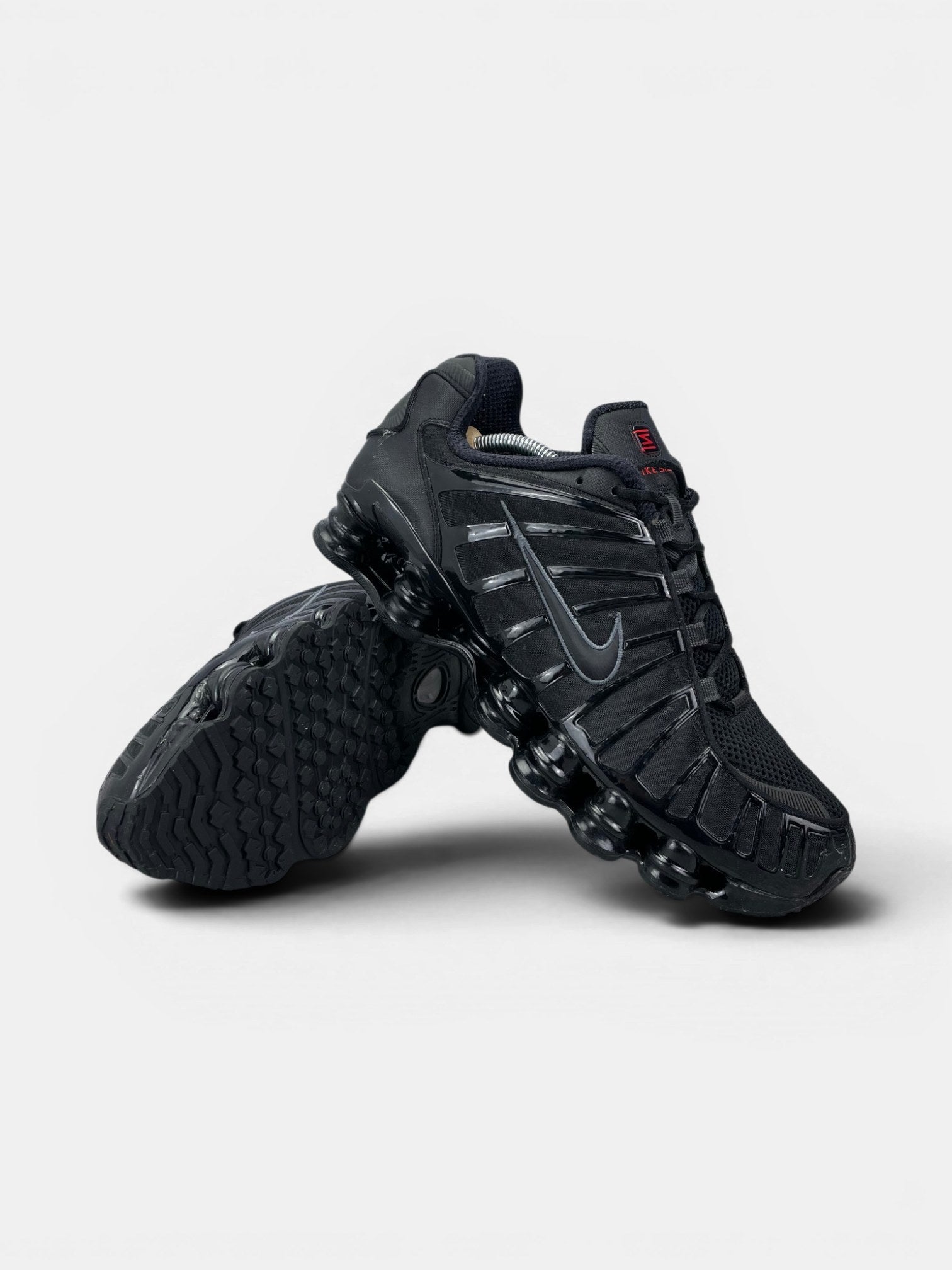 Nike Shox TL Metallic Hematite — buty sportowe męskie w bardzo dobrym stanie rozmiar 45, boczny profil