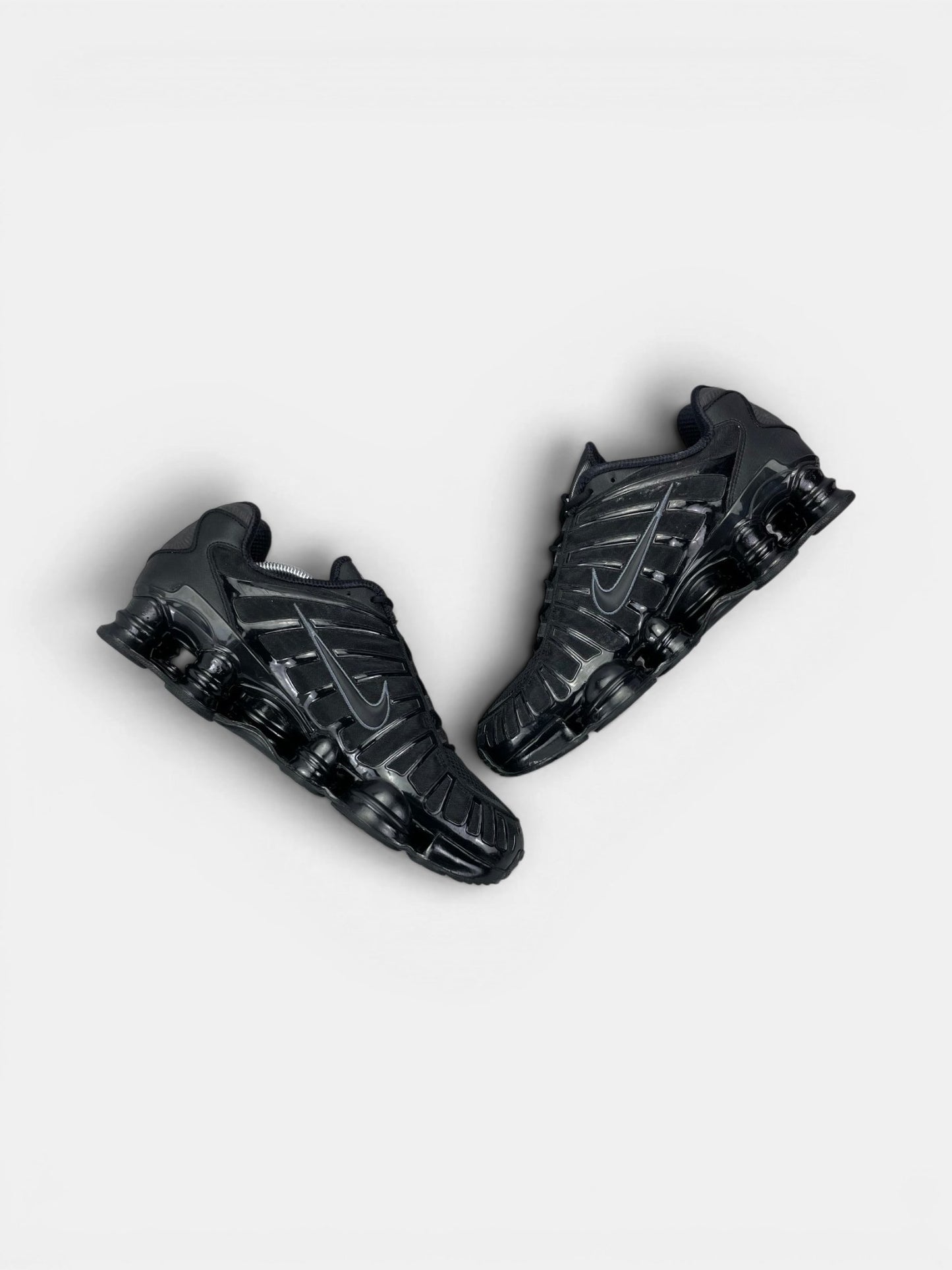 Nike Shox TL Metallic Hematite — buty sportowe męskie w bardzo dobrym stanie rozmiar 45, zewnętrzny panel prawego buta