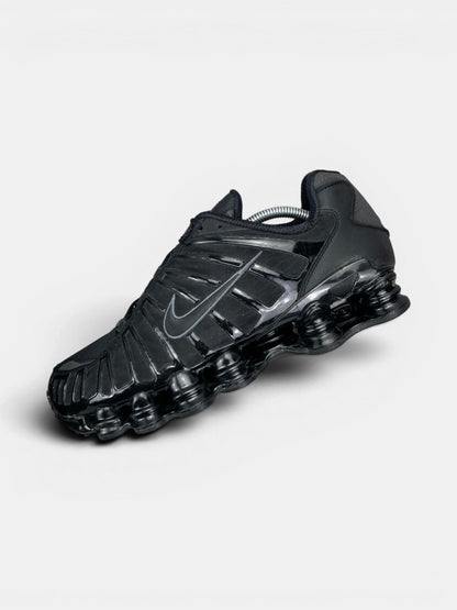 Nike Shox TL Metallic Hematite — buty sportowe męskie w bardzo dobrym stanie rozmiar 45, widok z góry na wewnętrzną stronę butów