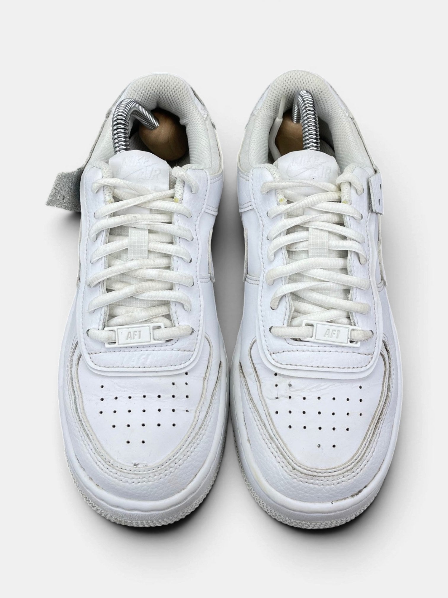 Nike Air Force 1 Shadow Triple White — buty sportowe damskie w bardzo dobrym stanie rozmiar 37.5, widok z góry