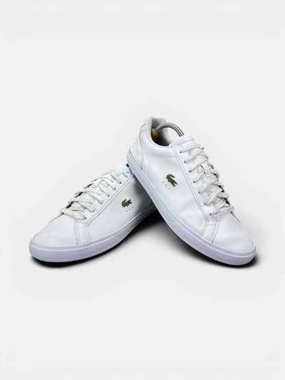Lacoste Lerond — buty sportowe męskie w bardzo dobrym stanie rozmiar 42, boczny profil