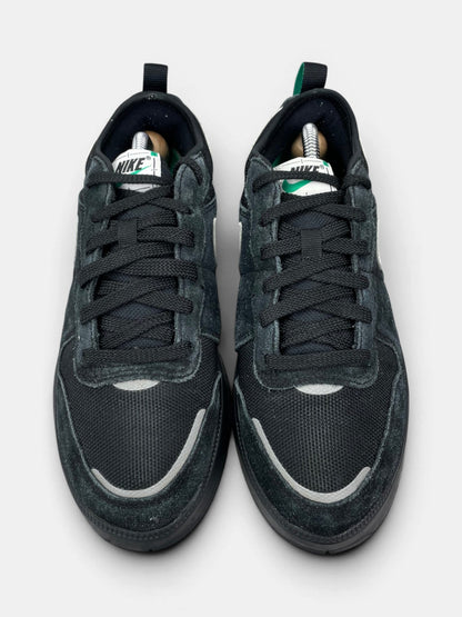 Nike C1TY Street — buty sportowe męskie w bardzo dobrym stanie rozmiar 39, widok z góry
