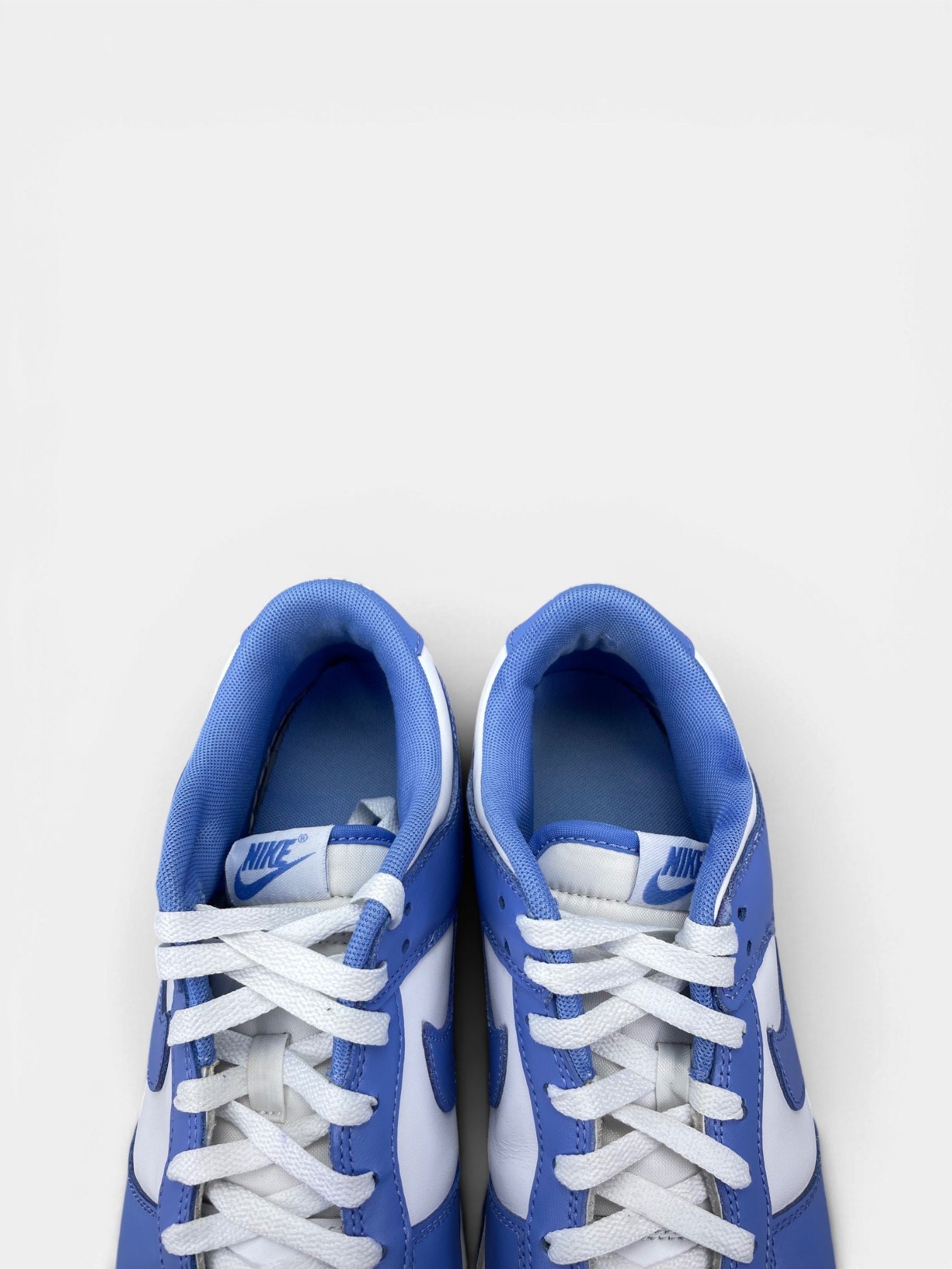 Nike Dunk Low Polar Blue — buty sportowe męskie w bardzo dobrym stanie rozmiar 44, zapiętki butów