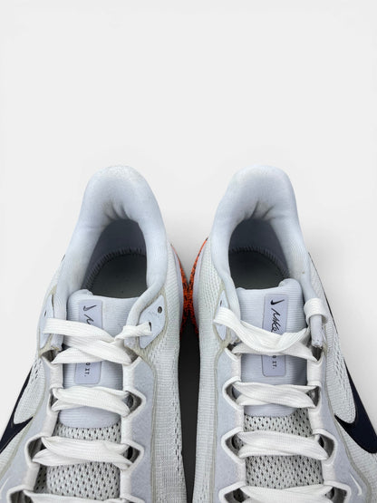 Nike InfinityRN 4 Electric Pack — buty sportowe męskie w bardzo dobrym stanie rozmiar 44, zapiętki butów