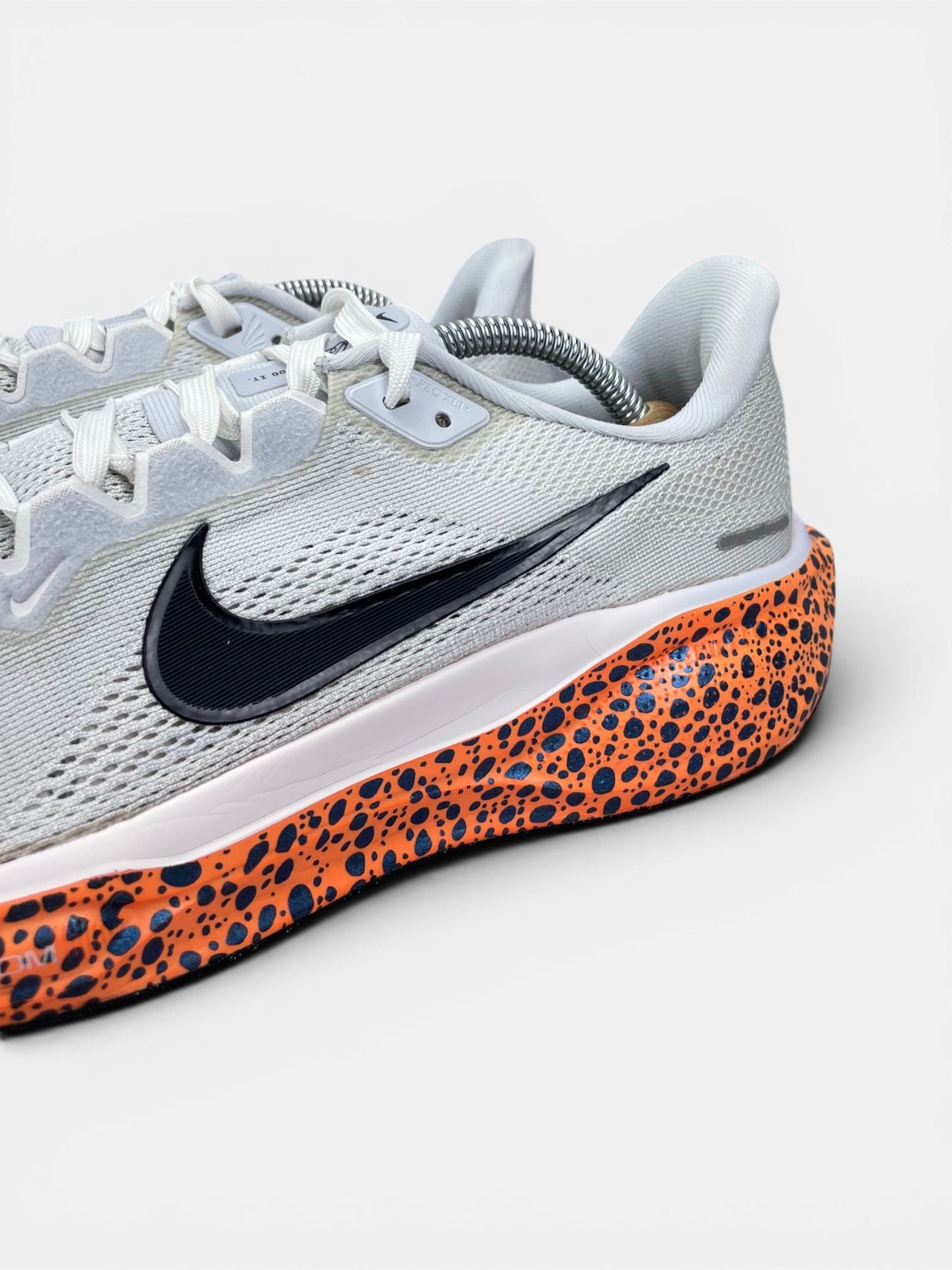Nike InfinityRN 4 Electric Pack — buty sportowe męskie w bardzo dobrym stanie rozmiar 44, opcjonalne zdjęcie 1
