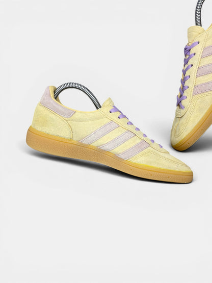 Adidas Handball Spezial W — buty sportowe damskie w bardzo dobrym stanie rozmiar 40 2/3, wewnętrzny panel lewego buta