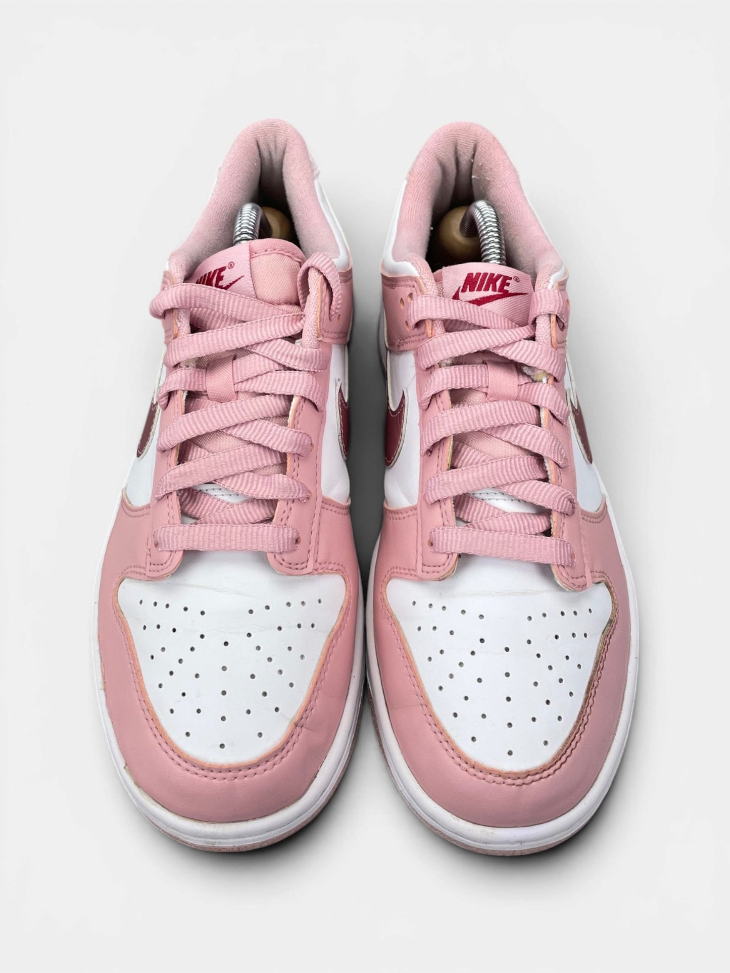Nike Dunk Low Pink Velvet — buty sportowe damskie w bardzo dobrym stanie rozmiar 39, widok z góry